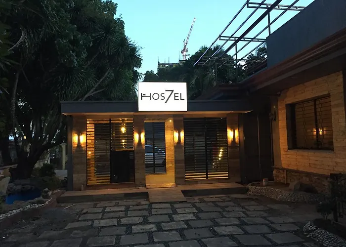 Seven Hostel